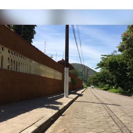 Casa Em Condominio Em Martin De Sa. Карагуататуба Екстериор снимка